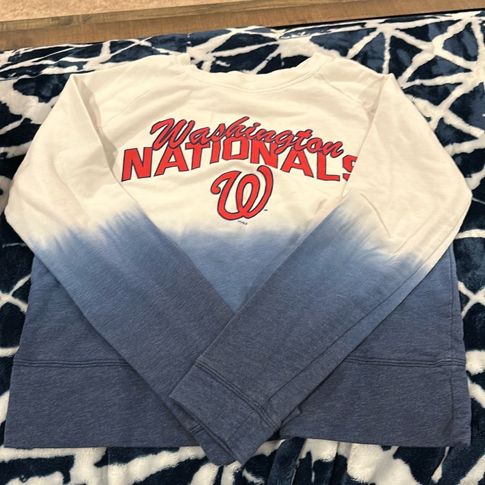 Washington Nationals official shirt medium